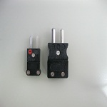 plug 002.jpg